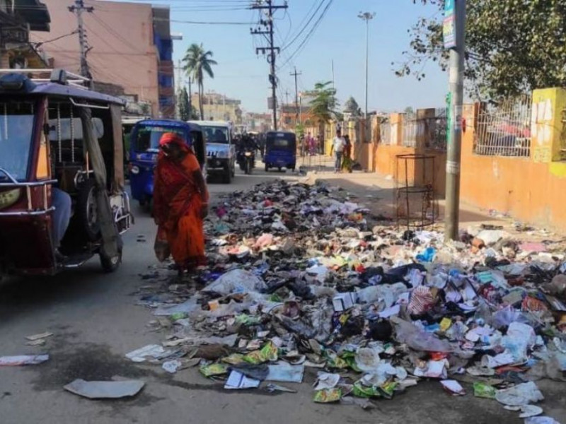 रामजानकी विवाहपञ्चमी महोत्सव नजिकिए पनि उठेन जनकपुरको फोहोर
